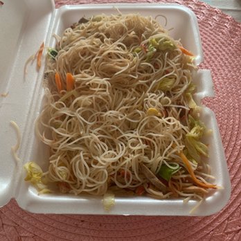 Golden China Restaurant - Pork Chow Mei Fun - Chinese Near Me - Lincoln, Nebraska