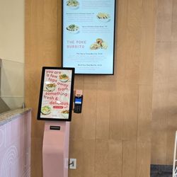 Sweetfin Poke Burbank - Self-ordering station