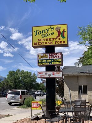Tony's Tacos by null
