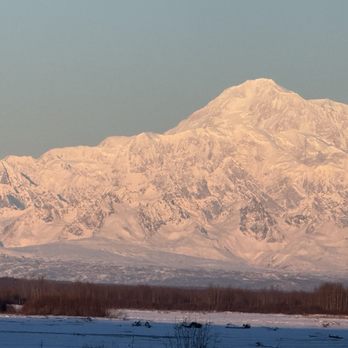 Alaska Railroad - Denali - Trains Near Me - Anchorage, Alaska