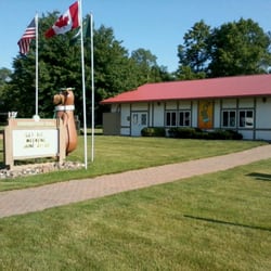 Frankenmuth Jellystone Park - Recreation hall