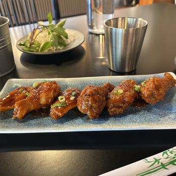 Lucky Cat Bistro - Spicy korean fried chicken wings - Vietnamese Near Me - Novato, California Lucky Cat Bistro - Spicy korean fried chicken wings - Vietnamese Near Me - Novato, California