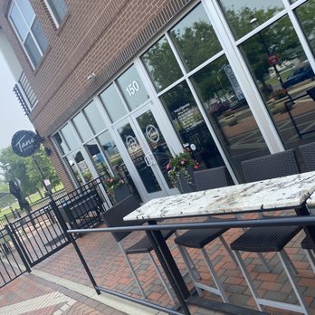 Tano Bistro - Restaurant front - New American Near Me - Hamilton, Ohio Tano Bistro - Restaurant front - New American Near Me - Hamilton, Ohio