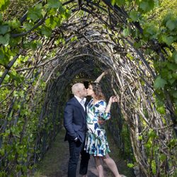 Diego's Photography - Engagement photo session in location by Diego's Photography at The Barrington Hall located in Roswell