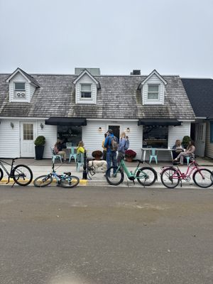 Lucky Bean Coffee House by null