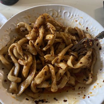 Gu's Dumplings - Handmade Sweet and Spicy Thick Noodles - Szechuan Near Me - Atlanta, Georgia Gu's Dumplings - Handmade Sweet and Spicy Thick Noodles - Szechuan Near Me - Atlanta, Georgia