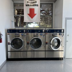 Dave's Laundromat