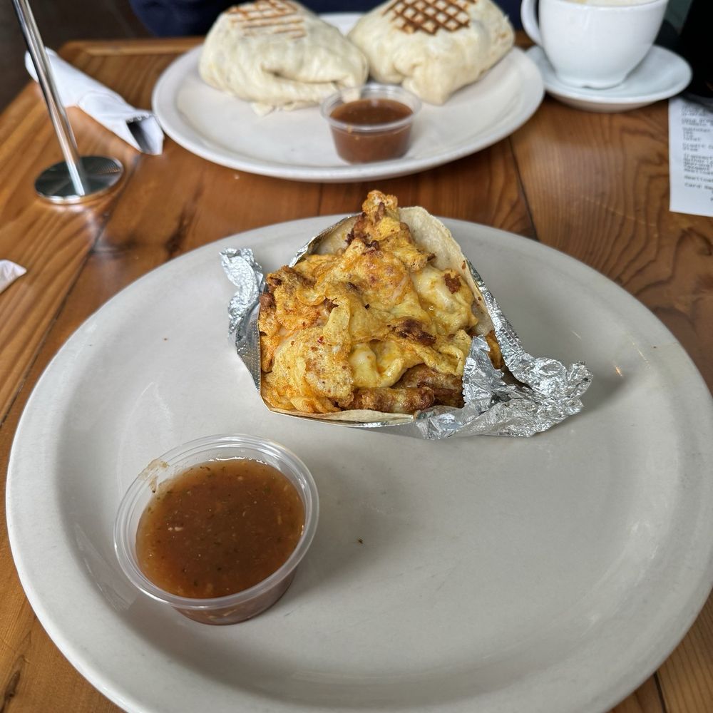 Cenote - Chorizo Breakfast Taco - Coffee & Tea Near Me - Austin, Texas