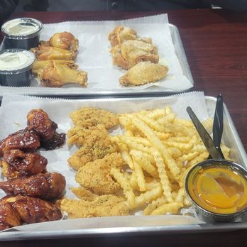 Wing Snob - Honey bbq, lemon pepper, chicken and waffle & garlic parmesan with awesome sauce and ranch! - Chicken Wings Near Me - Oak Lawn, Illinois Wing Snob - Honey bbq, lemon pepper, chicken and waffle & garlic parmesan with awesome sauce and ranch! - Chicken Wings Near Me - Oak Lawn, Illinois