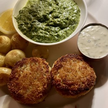 Swifty’s - Crab cakes - American Near Me - Palm Beach, Florida Swifty’s - Crab cakes - American Near Me - Palm Beach, Florida