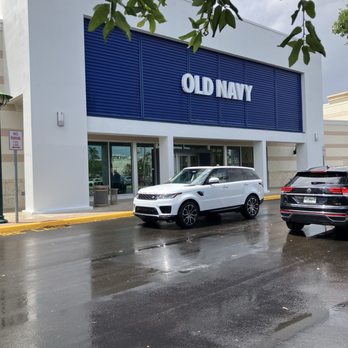 Old Navy - Outside - Women's Clothing Near Me - Palm Beach, Florida Old Navy - Outside - Women's Clothing Near Me - Palm Beach, Florida