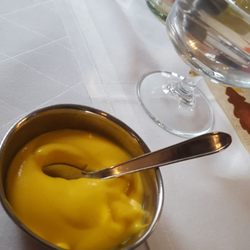 Royal India - Leckeres Mangodessert als Nachspeise beim Buffet.