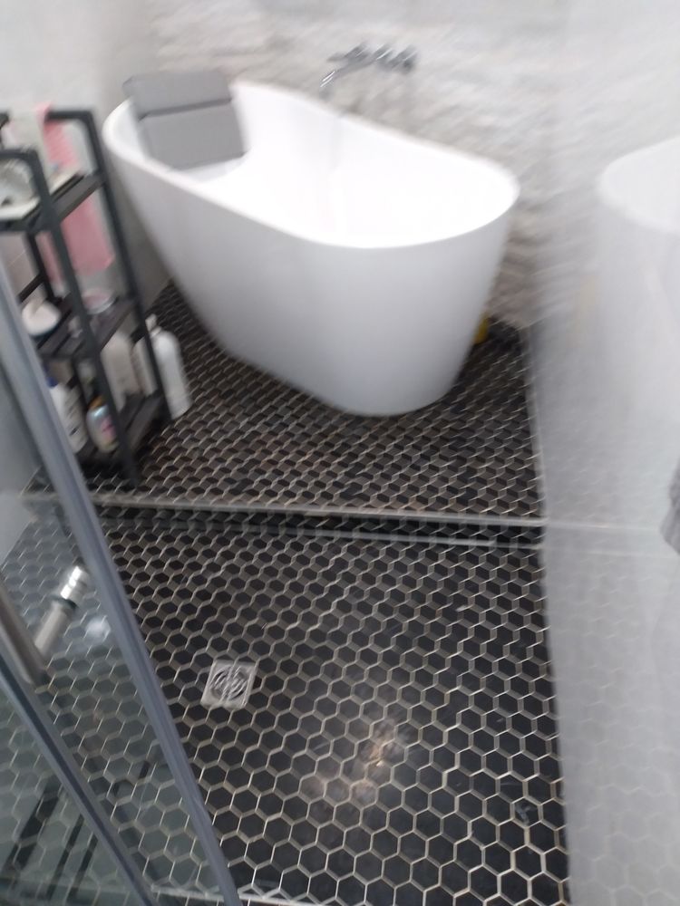 Slide of Ryaden Construction