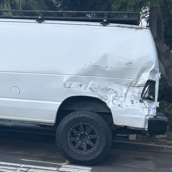 Encinitas Autobody Repair - Side before. - Body Shops Near Me - Oceanside, California Encinitas Autobody Repair - Side before. - Body Shops Near Me - Oceanside, California