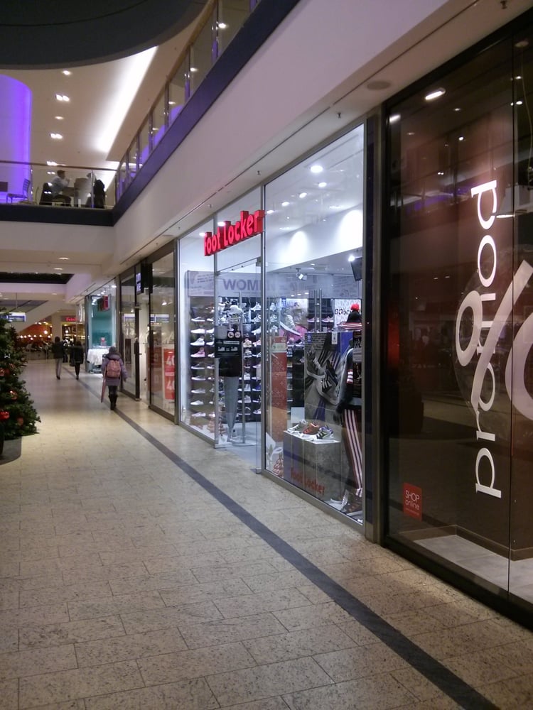 foot locker promenade