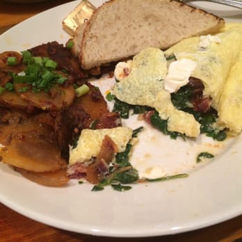 Marigold Kitchen - Bacon Omlette - Breakfast & Brunch Near Me - Madison, Wisconsin