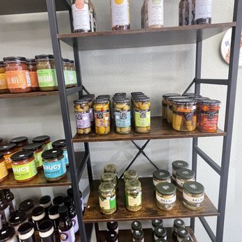Willow's Cheese Shop - Cheese Shops Near Me - San Antonio, Texas