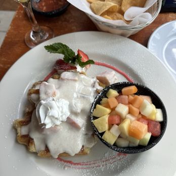 El Mariachi Tequila Bar & Grill - Tropical Waffles - Mexican Near Me - Chicago, Illinois El Mariachi Tequila Bar & Grill - Tropical Waffles - Mexican Near Me - Chicago, Illinois