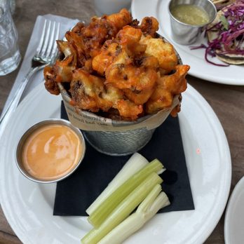 Gran Torino - Buffalo Cauliflower - Cafes Near Me - New York, New York Gran Torino - Buffalo Cauliflower - Cafes Near Me - New York, New York