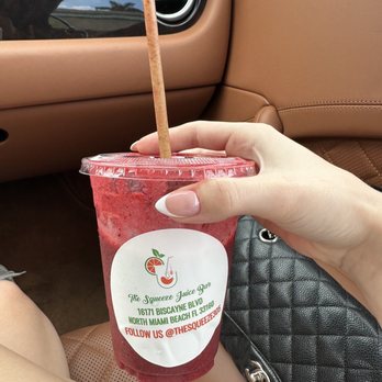 The Squeeze Juice Bar - Juice Bars & Smoothies Near Me - North Miami, Florida The Squeeze Juice Bar - Juice Bars & Smoothies Near Me - North Miami, Florida