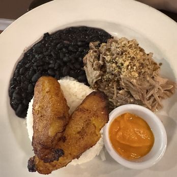 Chao Pescao - Le Lechón Cubano - Caribbean Near Me - San Francisco, California