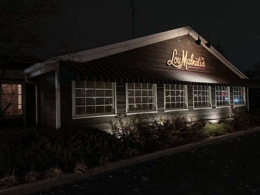 Lou Malnati's Pizzeria by null
