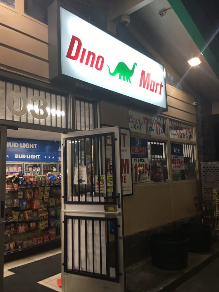 SINCLAIR Updated November 2024 1704 W Olive Ave, Fresno, California