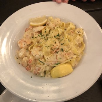 1850 Restaurant - Seafood Pasta - American Near Me - Mariposa, California
