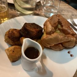 The Lion & Unicorn - Lamb roast