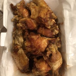 Belleria Pizza & Italian Restaurant - Barbecue wings