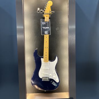 Crypto Arena - new Clapton strat - Stadiums & Arenas Near Me - Los Angeles, California