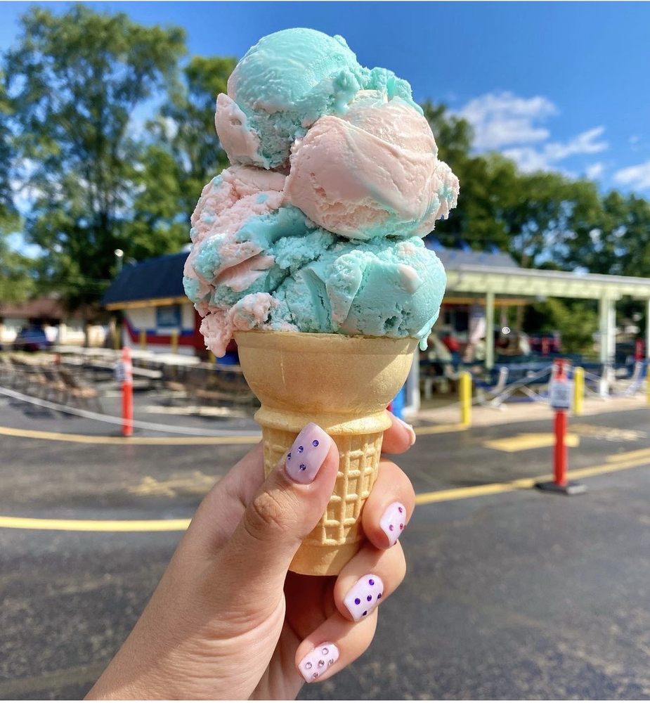 DAIRY TWIST CAFE 52 Photos & 78 Reviews 2660 Benstein Rd, Walled