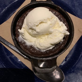Bigfire - Flourless Chocolate Cake with Bourbon ice cream - American Near Me - Orlando, Florida Bigfire - Flourless Chocolate Cake with Bourbon ice cream - American Near Me - Orlando, Florida