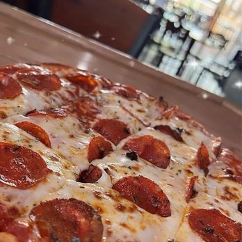 Club Trio - Famous hot and tasty pizza - Lounges Near Me - Cincinnati, Ohio