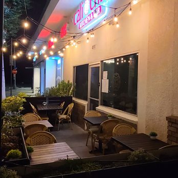 Cali Chilli - Patio Dining 11-10-2022 - Indian Near Me - Long Beach, California Cali Chilli - Patio Dining 11-10-2022 - Indian Near Me - Long Beach, California