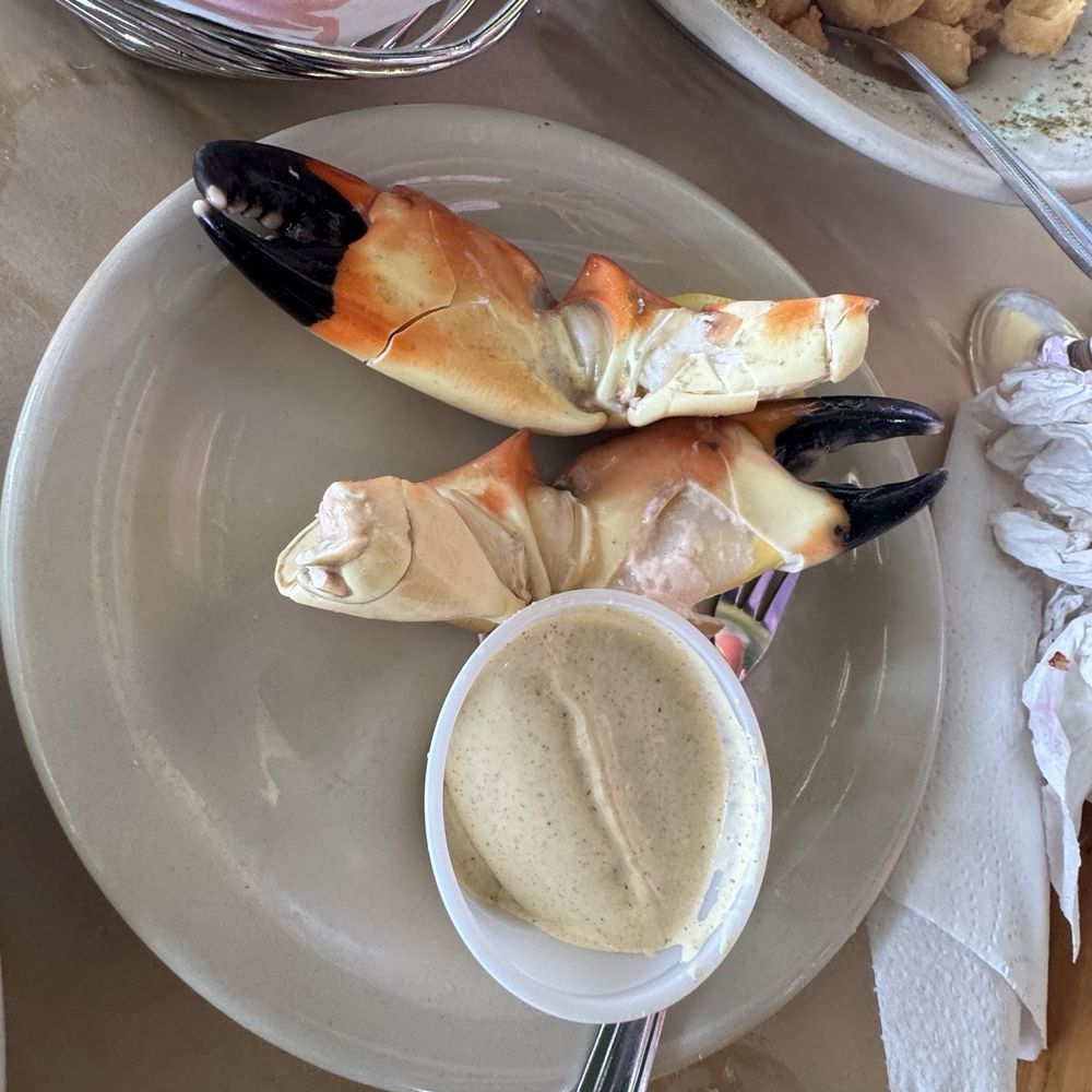Pinchers - Stone Crabs (cold) - Seafood Near Me - Naples, Florida Pinchers - Stone Crabs (cold) - Seafood Near Me - Naples, Florida