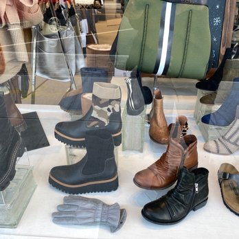 Shoe-Inn - Shoe Stores Near Me - Westhampton, New York