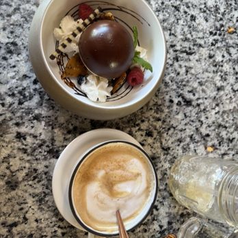 Hungry Goat Scratch Kitchen & Wine Bar - Wine Bars Near Me - Morrison, Colorado