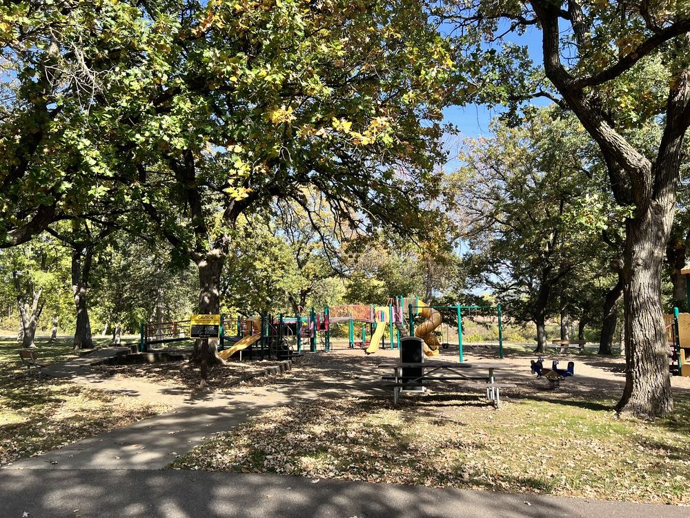 ST. CROIX BLUFFS REGIONAL PARK Updated October 2024 29 Photos