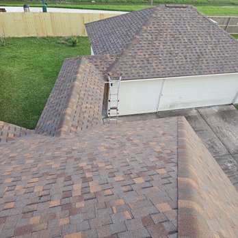O&M Construction Services - Back slope of dwelling, breezeway and attached garage roof - Roofing Near Me - Stafford, Texas O&M Construction Services - Back slope of dwelling, breezeway and attached garage roof - Roofing Near Me - Stafford, Texas