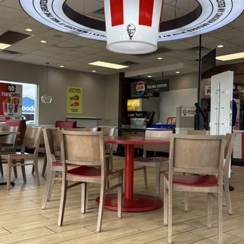 KFC - Fast Food Near Me - Indianapolis, Indiana