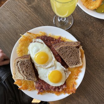 @Union - Breakfast & Brunch Near Me - Allston, Massachusetts