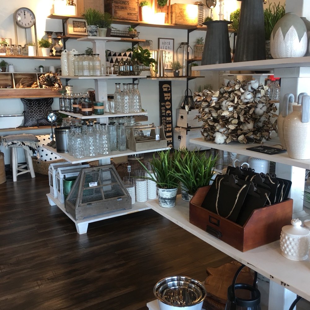 Fluff Interior Design - Interior Design Near Me - Omaha, Nebraska Fluff Interior Design - Interior Design Near Me - Omaha, Nebraska