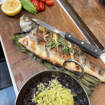 Holbox - Pescado a las brasas (branzino) - Latin American Near Me - Los Angeles, California