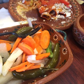 El Jalisquillo - Enchiladas Rojas. - Mexican Near Me - Piedras Negras, COA El Jalisquillo - Enchiladas Rojas. - Mexican Near Me - Piedras Negras, COA