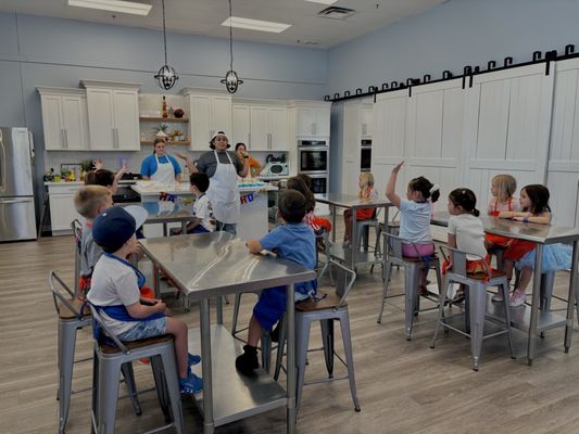 Flour Power Cooking Studios: Mesa-Gilbert by null