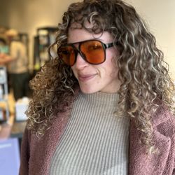 Tangled Up Salon - Curly girls welcome