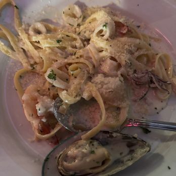 Cavatore Italian Restaurant - Fish fettuccine split - Italian Near Me - Houston, Texas Cavatore Italian Restaurant - Fish fettuccine split - Italian Near Me - Houston, Texas