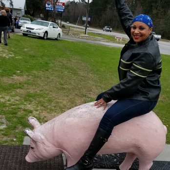 Dukes Barbecue - Riding the pig at Dukes BBQ - Barbeque Near Me - Walterboro, South Carolina