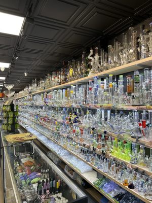 Vape Smoke Universe #1, 7190 Miramar Rd, Ste 111, San Diego, CA 92121, US